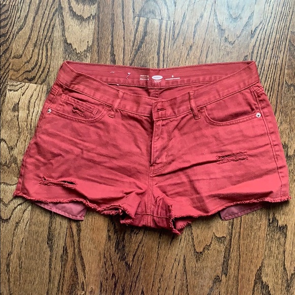 Old Navy semi-fitted shorts - Picture 1 of 3